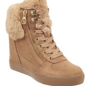 Guess sneaker wedges